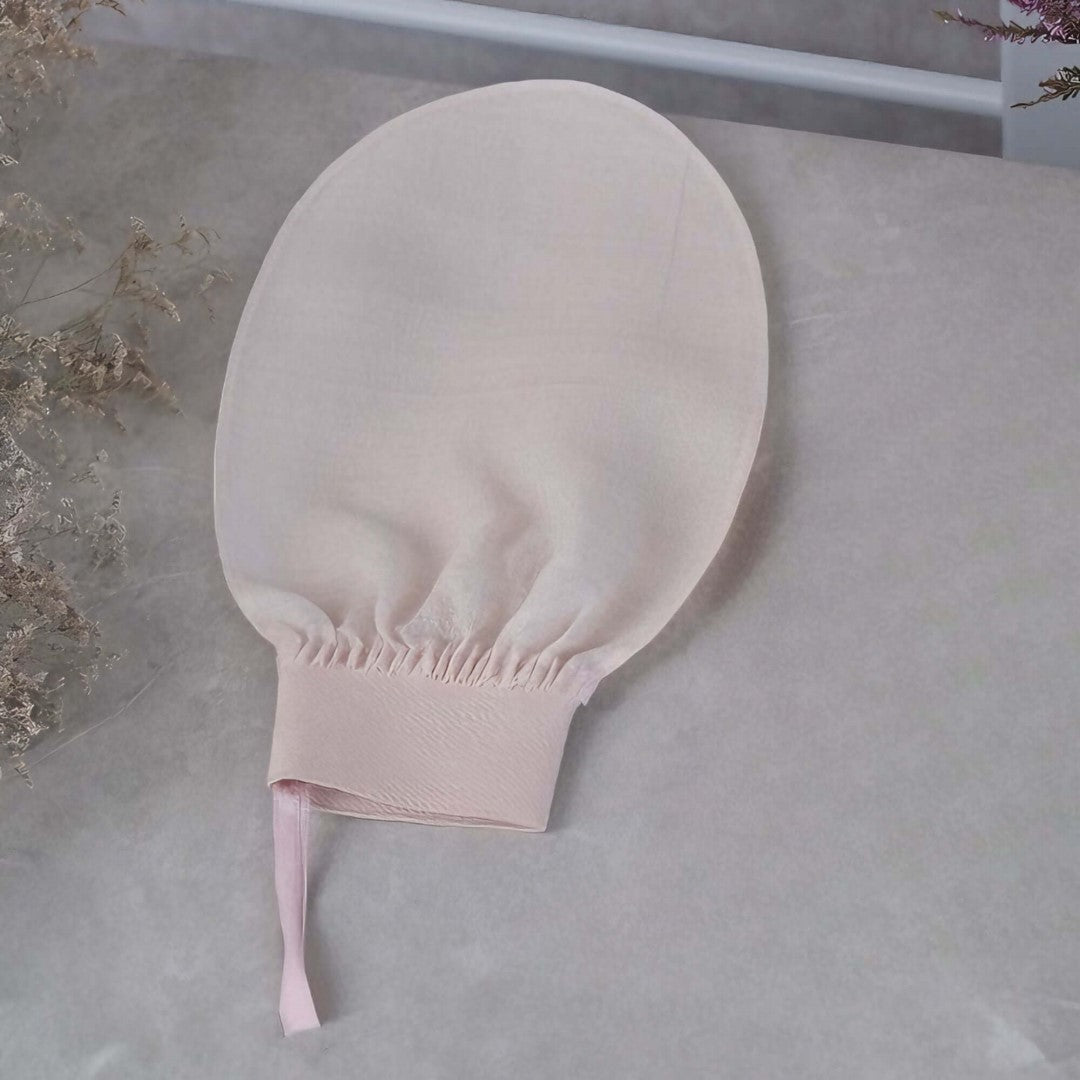 100 Pcs Private Label Silk Exfoliating Glove – Custom Logo | Medium Texture