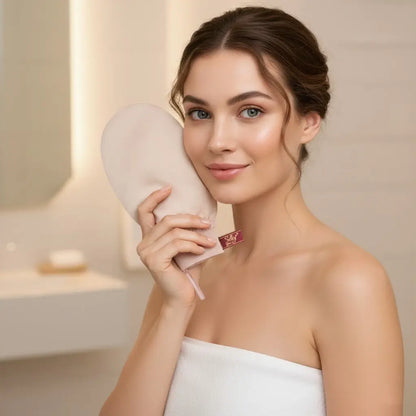 SilkEx™ Silk Exfoliating Glove – Reveal Radiant Skin in Sec